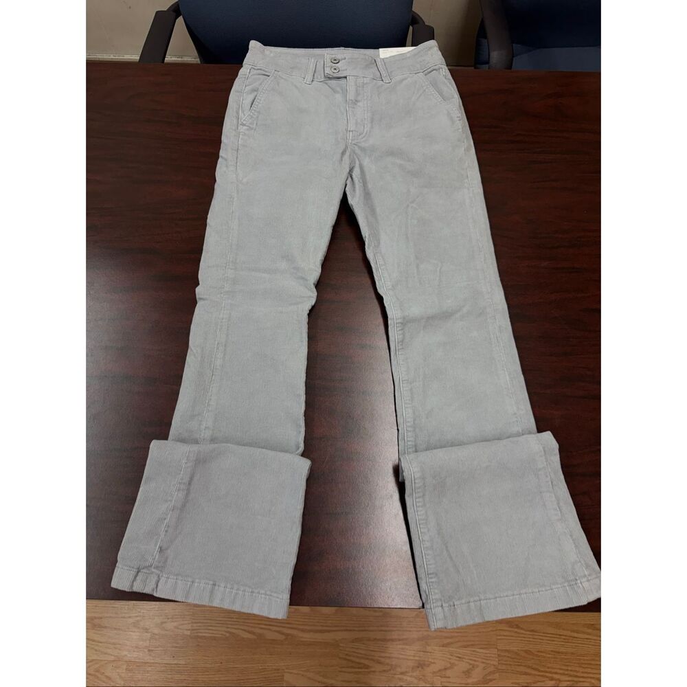 NWT American Eagle Stretch High-Rise Kick Boot Grey Corduroy Pants Size 6